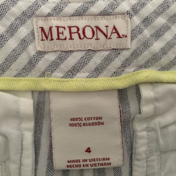 Nice pair of blue gray & white cotton comfy shorts. Merona Size 4. - Picture 5 of 6